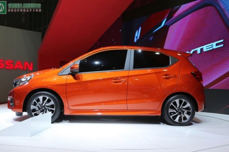 HONDA BRIO: 'CHIẾN BINH' MỚI Ở 'ĐẤU TRƯỜNG' XE GIÁ RẺ